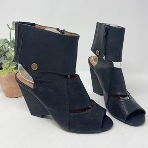 Jeffrey Campbell Havana Last Lancelot Black Leather Convertible Heels